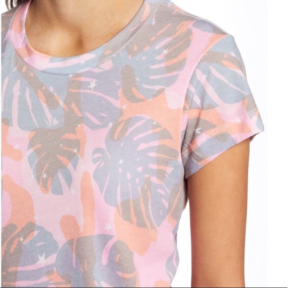 WILDFOX Tropical Camo Tee Shirt Top Pink Peach NWT - Picture 4 of 8
